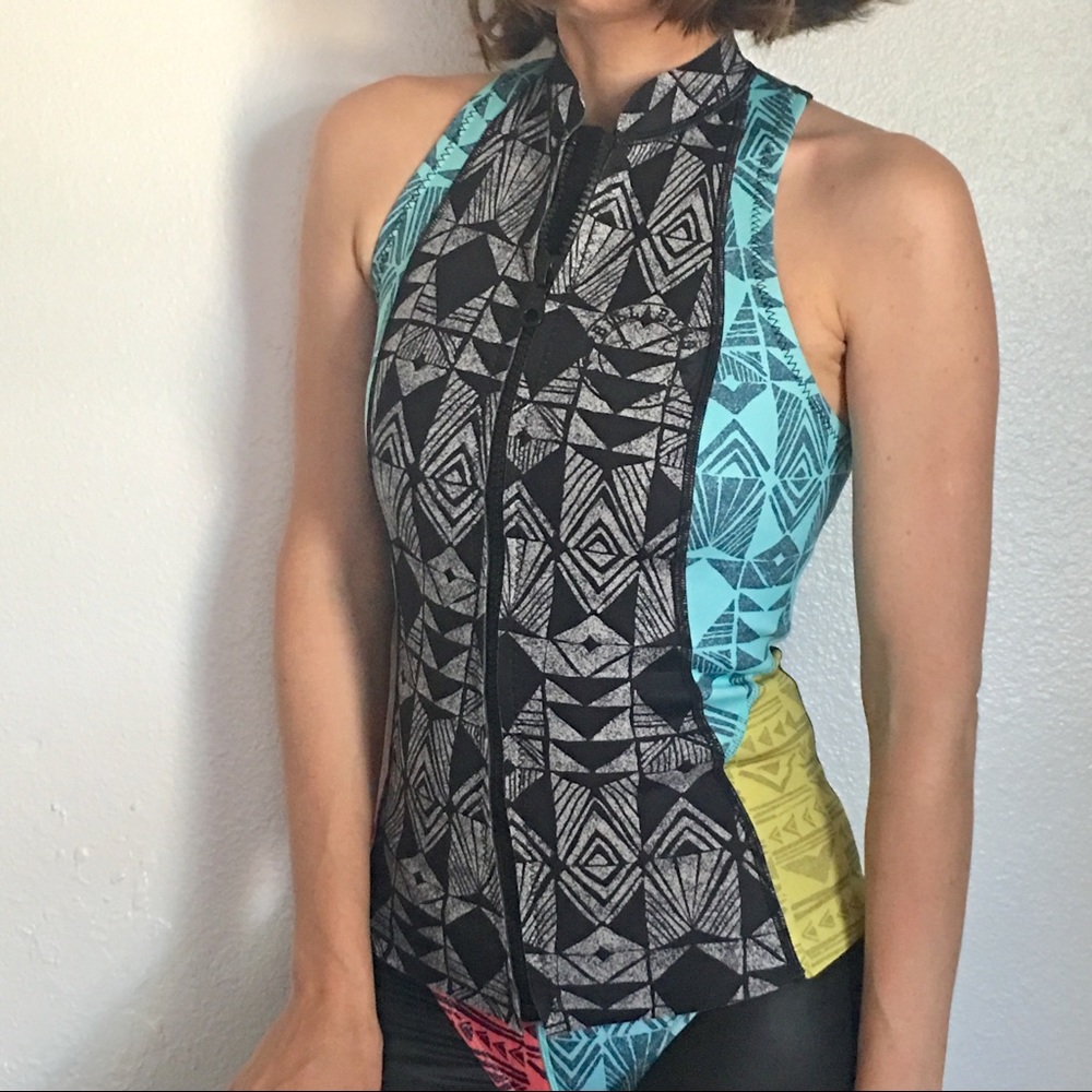 Billabong wetsuit vest surfing sz xs 4-6 - Picture 3 of 6